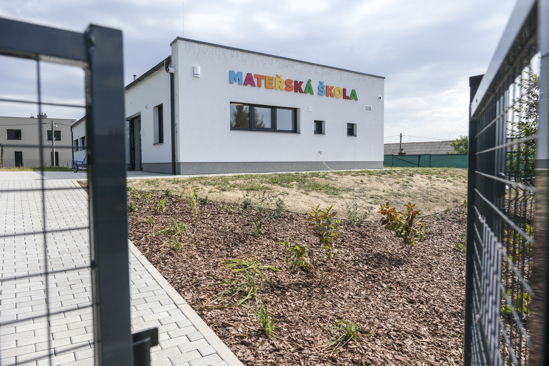 Vysoce moderní mateřská škola v Ostravě-Hošťálkovicích. Foto: Adolf Horsinka Vysoce moderní mateřská škola v Ostravě-Hošťálkovicích. Foto: Adolf Horsinka